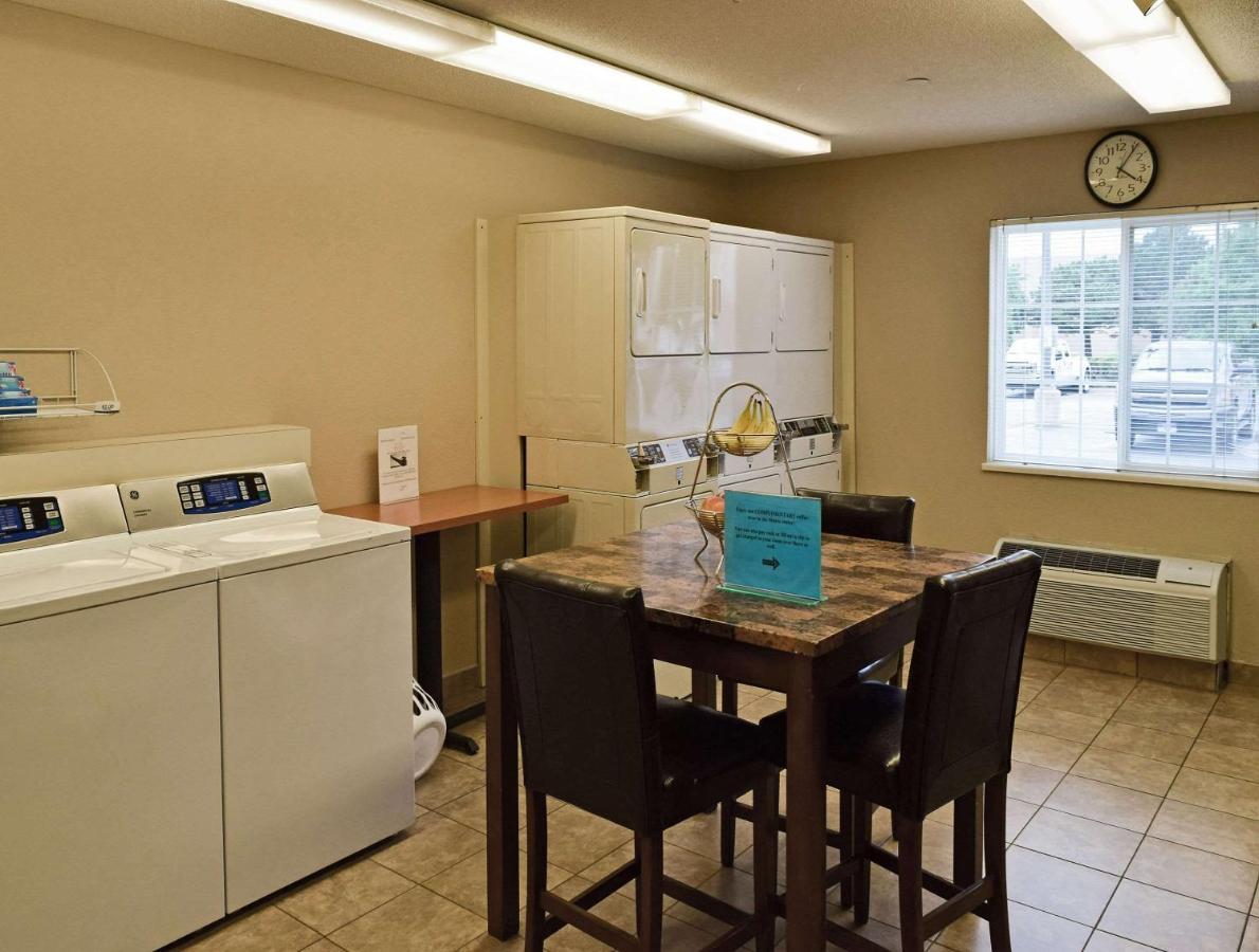 Mainstay Suites- Kansas City Overland Park Eksteriør billede